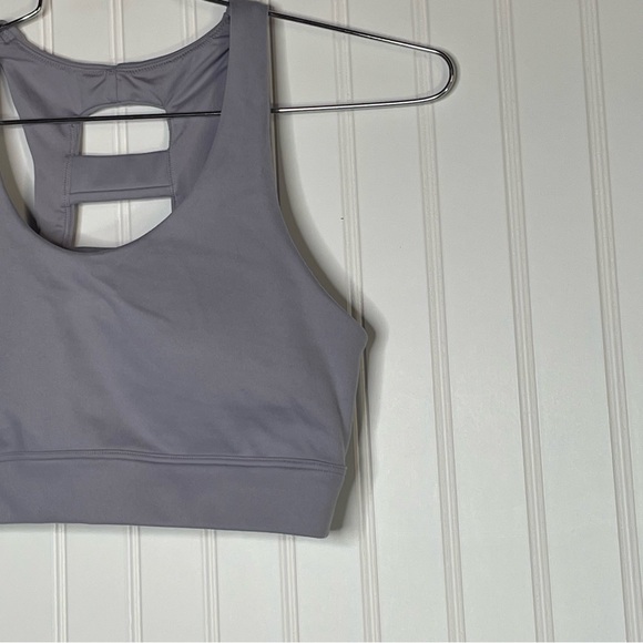 Gilly Hicks Ruched Bike Shorts Sports Bra Set - Picture 3 of 11